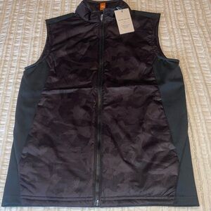 NWT Boys Peter Millar Vest